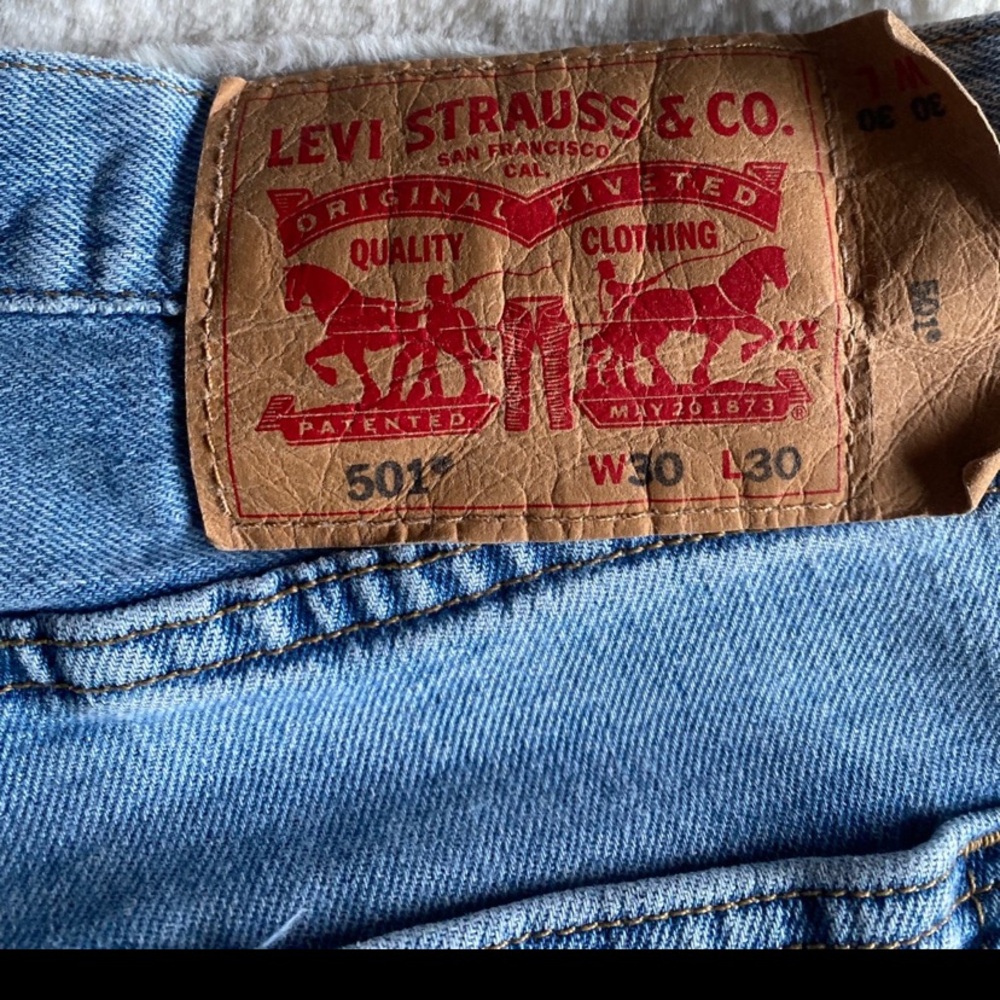 Levi 501 Jeans W30 L30 - Picture 8 of 12